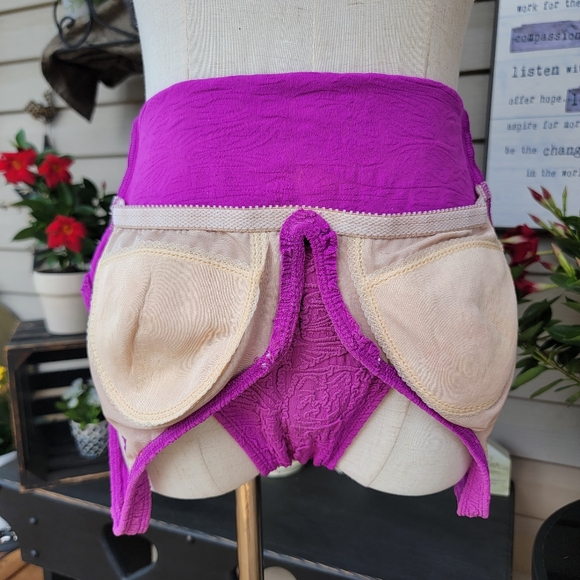 LA BLANCA ♡ Absolutely Gorgeous Vintage Purple 1pc Padded Bralette Swimsuit 10 - Picture 11 of 15